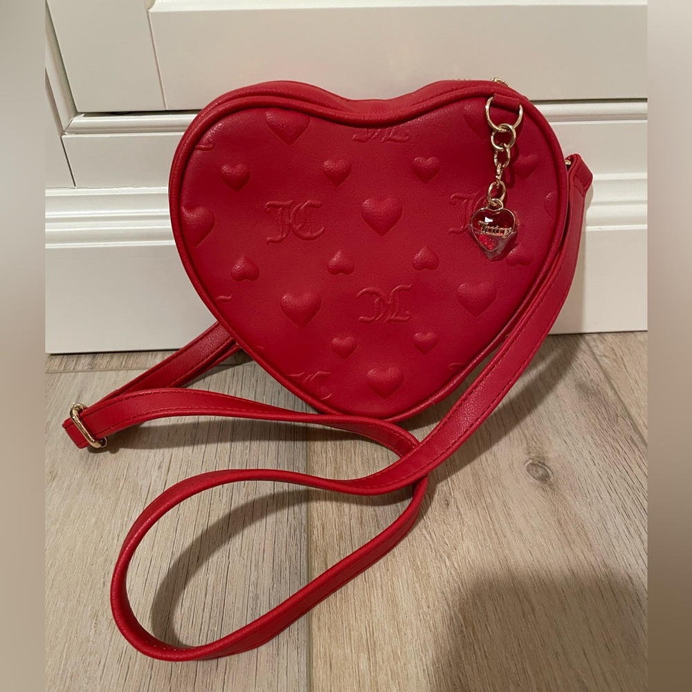 NWT Juicy Couture Red Heart-Shaped crossbody Bag